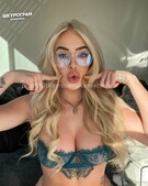 Анкета проститутки Эмма - метро Хамовники, возраст - 24